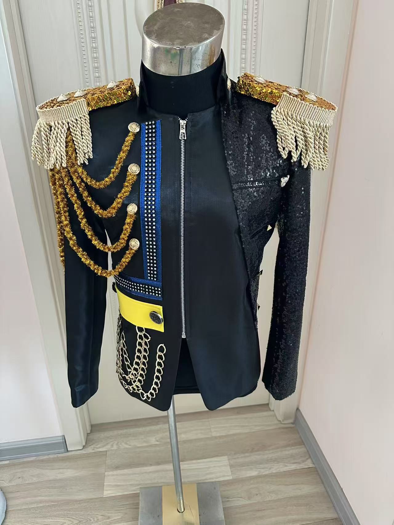 Men'S Formal Wear For A Wedding - เสื้อแจ็คเก็ตชายพู่ห้อยสไตล์รอยัลสำหรับงานแต่งงาน งานเลี้ยง งานแสดงบนเวที ชุดออกงานกลางคืน