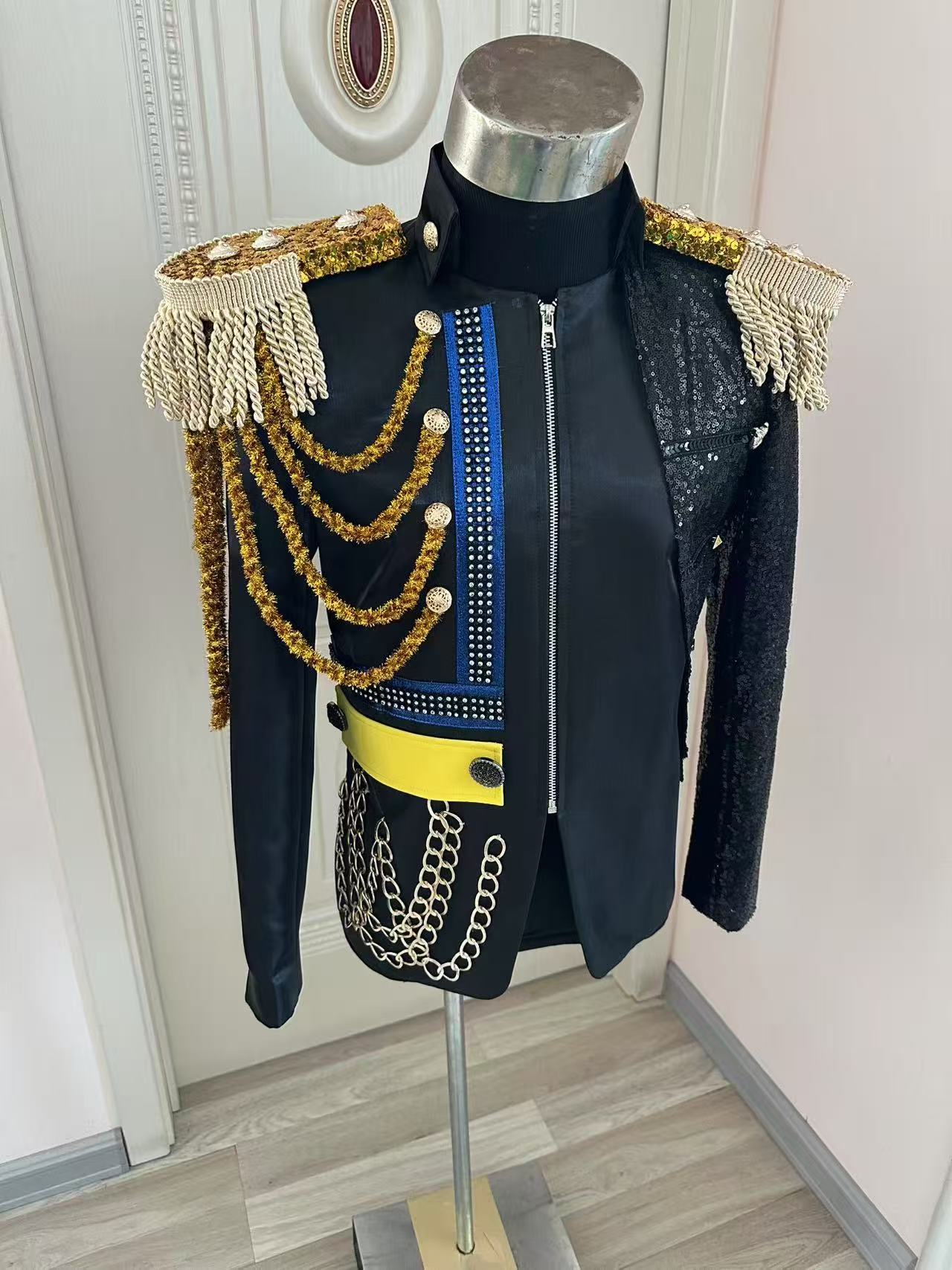 เสื้อแจ็คเก็ตชายพู่ห้อยสไตล์รอ - Men'S Formal Wear For A Wedding บทวิจารณ์และราคา