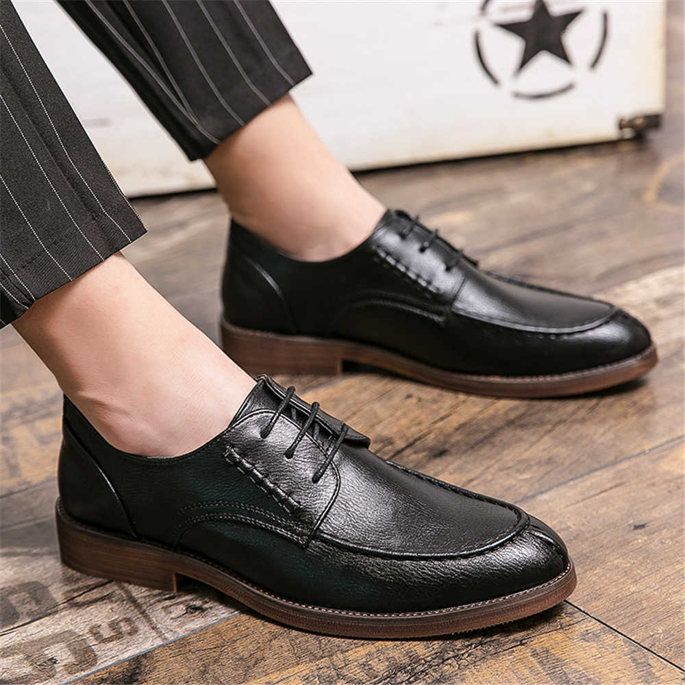 รองเท้าผู้ชายขนาดใหญ่กันลื่นอย - Men'S Holiday Formal Wear บทวิจารณ์และราคา
