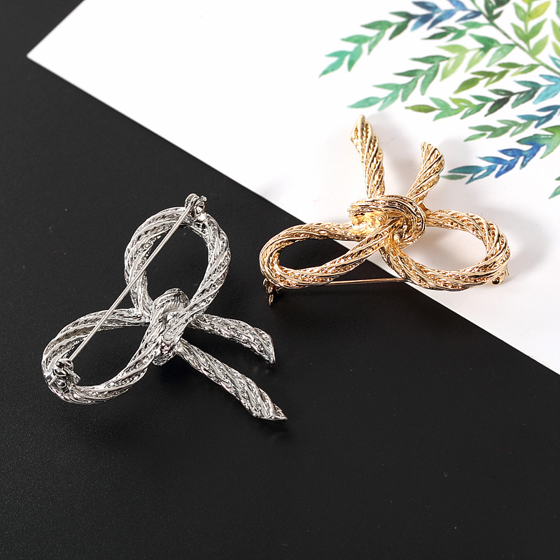 เข็มกลัดโลหะแบบคลาสสิกสำหรับชุ - Men'S Formal Wear Jewelry บทวิจารณ์และราคา