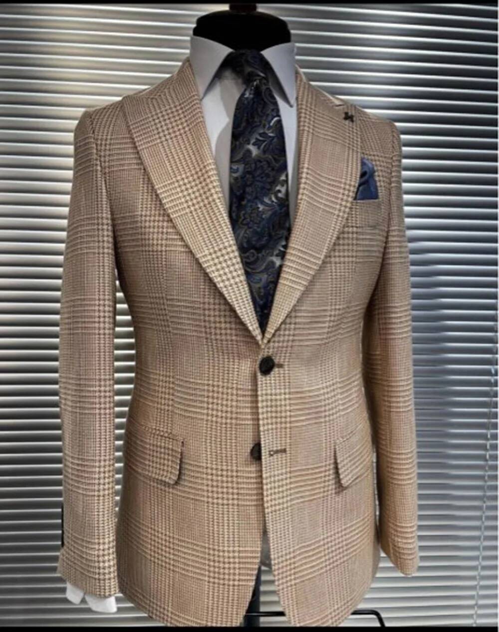 ชุดสูทสีกากี 2 ชิ้น ลายฮาวด์ทู - Khaki Formal Wear Men บทวิจารณ์และราคา